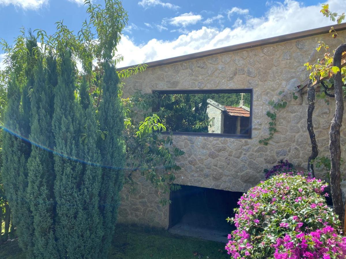 Casa Rural O Carballo Da Pedra La Caniza Eksteriør billede