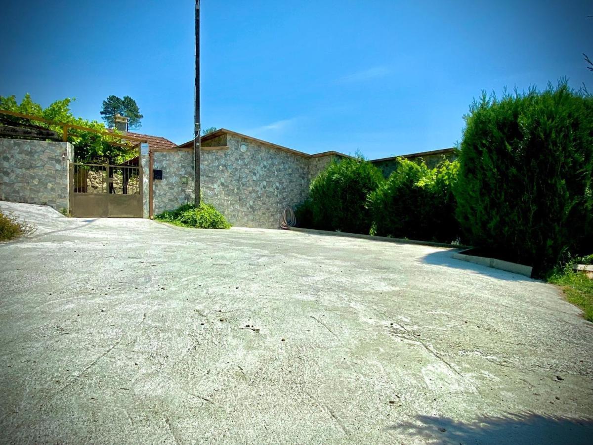 Casa Rural O Carballo Da Pedra La Caniza Eksteriør billede